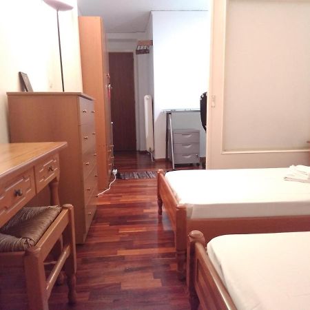 Studio In Афины Экстерьер фото