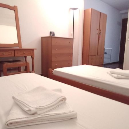 Studio In Афины Экстерьер фото