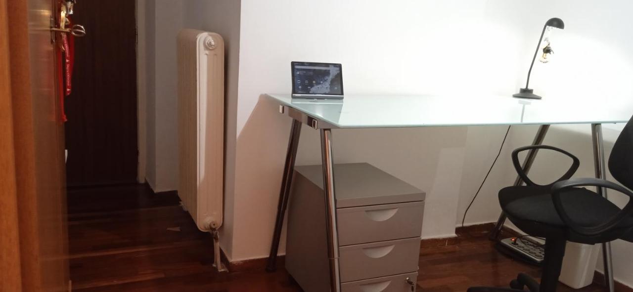 Studio In Афины Экстерьер фото